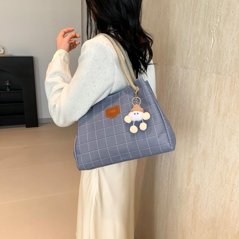 Niche Korean Style Handbag Casual Commuter Shoulder Bag Women's Big Bag New Fashion Women's Crossbody Canvas Tote Bag