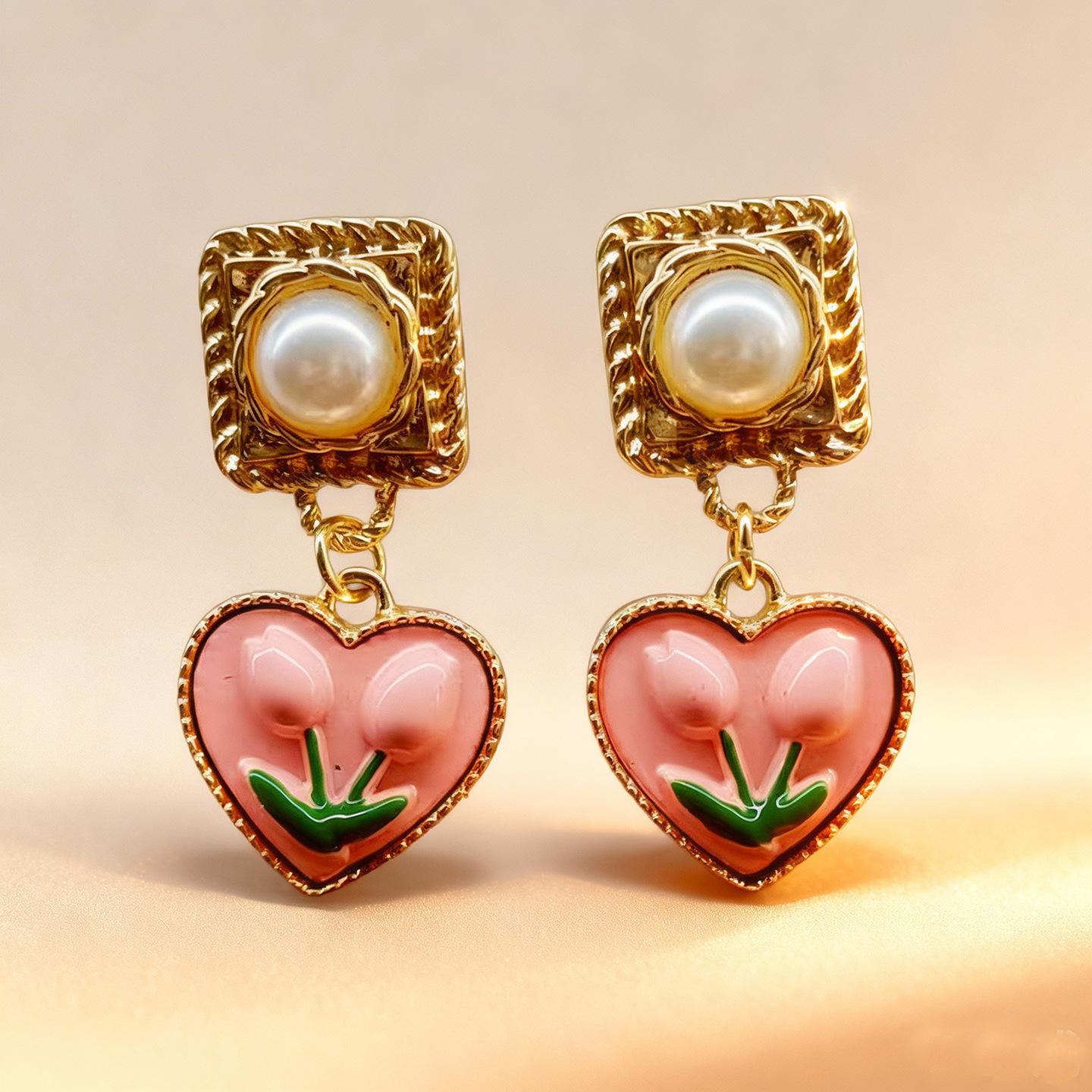 

Модні сережки-краплі для жіночих прикрас золотий