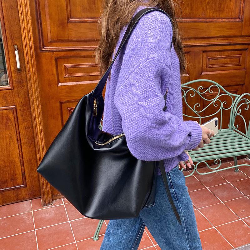 Korean Minimalist Large-Capacity Daily Shoulder & Crossbody Bag for Women 2025