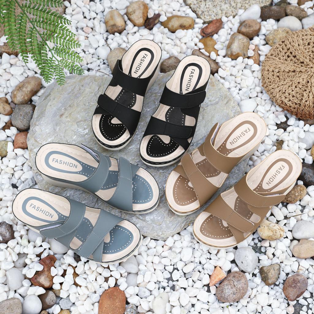 Women Beach Slippers Summer Casual Anti-slip Slip On Slippers Women Comfort Designer Platform Wedge Sandals Slides Women