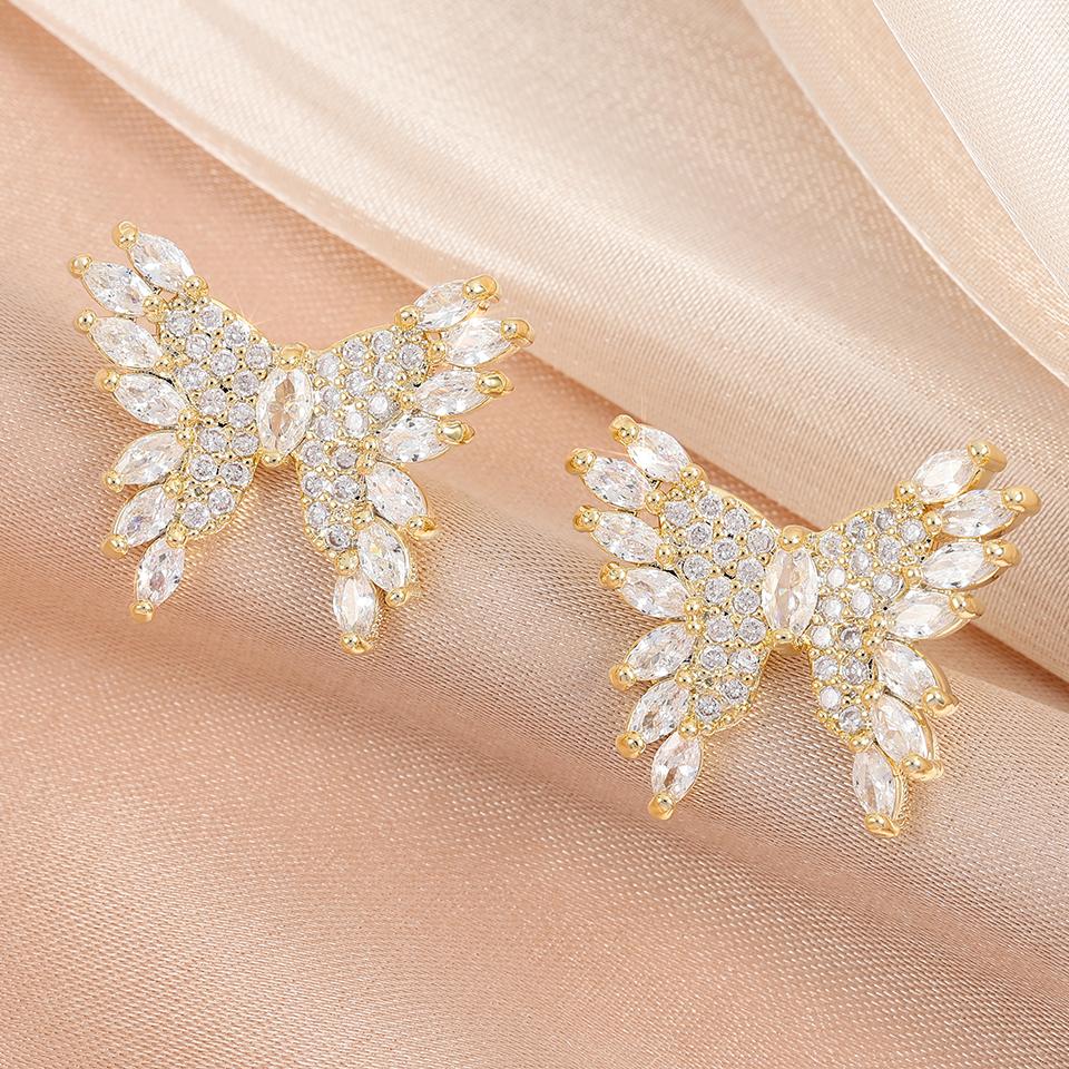 ZAKOL Trendy Butterfly Zirconia Stud Earrings For Women Girls Metal Crystal Ears Accessories Party Birthday Daily Zircon