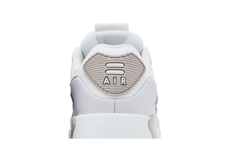 Nike Air Max 90 LV8 Summit White Vast Grey Metallic Platinum College G