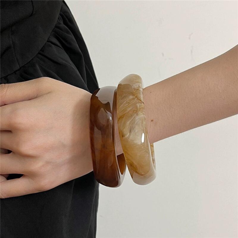 Vintage Acrylic Irregular Geometric Exaggerated Chunky Bangles for Women Resin Statement Charm Bracelet Bangle Jewelry Gifts