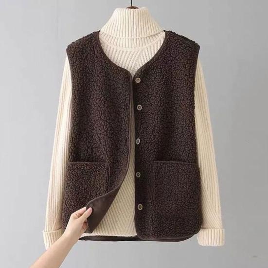 Women's Fleece Vest with Pockets Casual Button Down Sleeveless Jacket Oversized Fuzzy Vest Fall