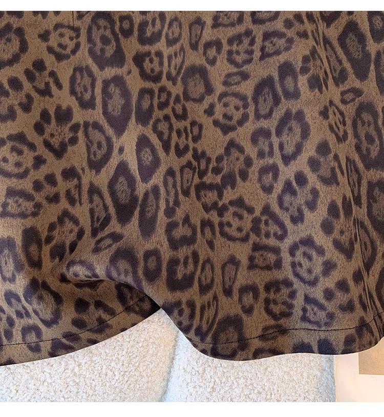 Übergröße A-Linien Midi-Rock mit Leopardenmuster - Herbst/Winter 2024