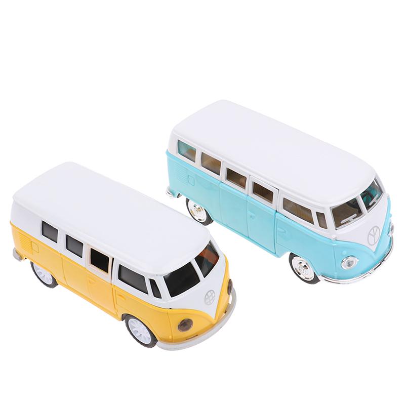 1:32 Bus Alloy Diecasts Toy Pull Back Car Models Metal Vehicles Classical Buses Pull Back Collectable Toys For Children Gifts