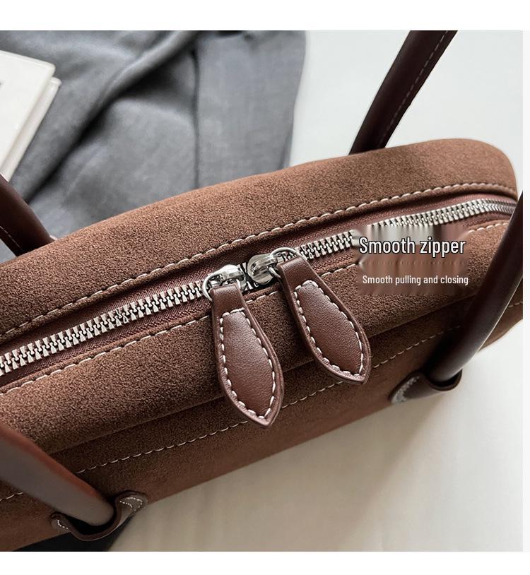 2025 Podzim Zima Retro Semišová Crossbody Taška: Matná módní kabelka pro ženy