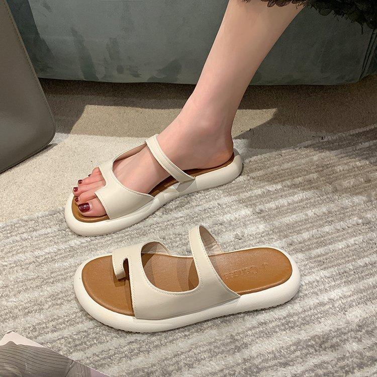 

Thick-soled flat-bottomed one-word drag outer wear 2024 new summer sandals casual vacation set toe beach sandals 40