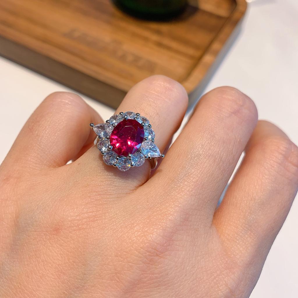 Jewelry Colored Treasure Simulation Red Glass Ring Pendant Stud Earrings Denier 8 * 10-6 * 8 Set