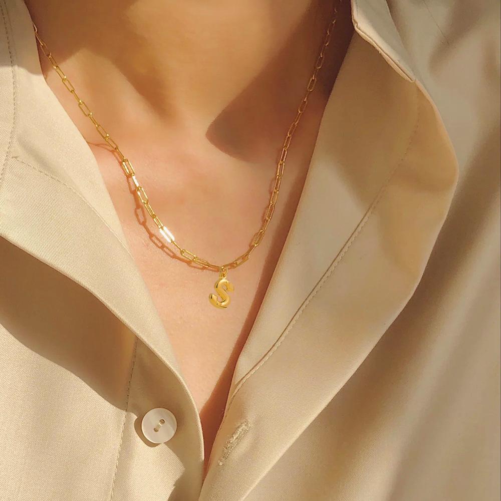 Stainless steel bubble English 26 letter necklace pendant personalized three-dimensional collarbone chain with jewelry