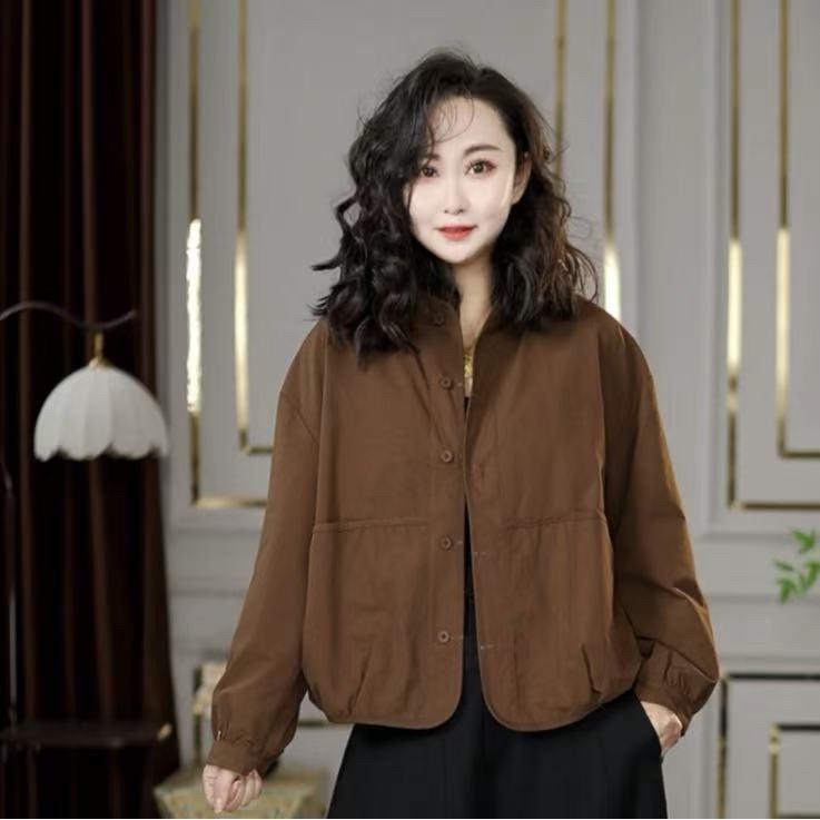 

Spring 2026 Chic Women s Petite Casual Short Jacket: Youthful & Versatile Fashion Top L for 120-140 jin кавовий