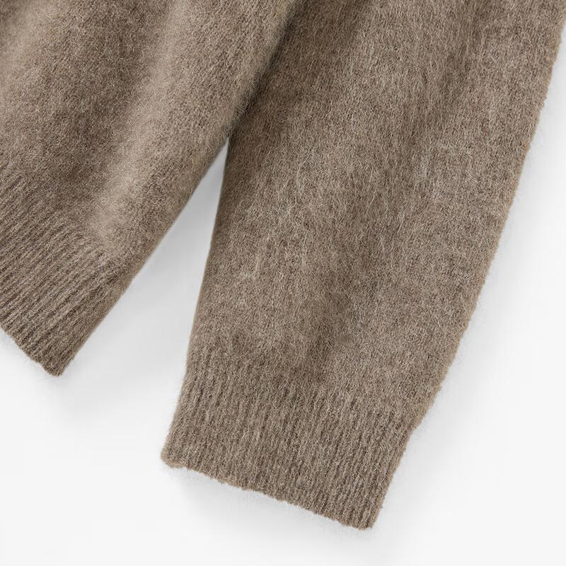 Broadcast Women's Loose Knit Round Neck Sweater