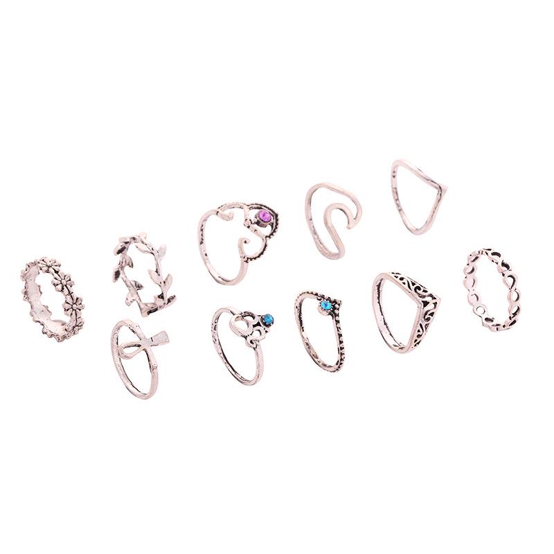 Retro V-Shaped Leaves and Flowers Ring Set - 10 Pieces, European & American Style