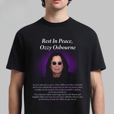 Nowy Spoczywaj w pokoju Ozzy Osbourne 1948-2025 Dziękujemy za wspomnienia T-shirt Luksusowy z wyższej półki Jest dla mężczyzn i kobiet Top Y2k
