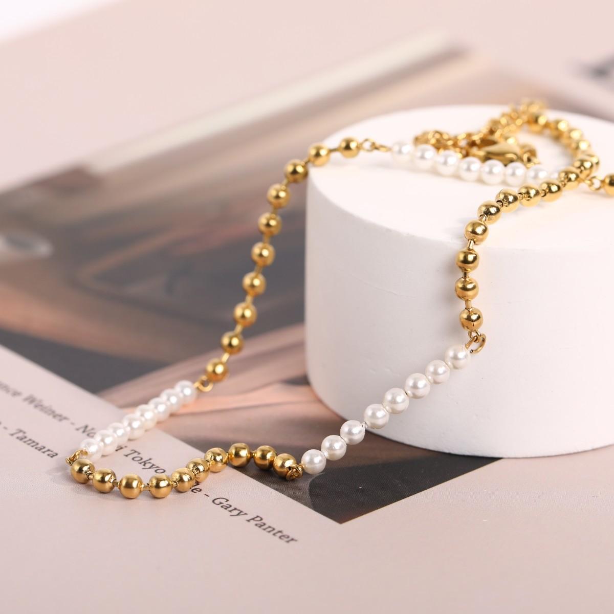 

Классическая мода ретро овальный стальной шарик сращивание натуральный пресноводный жемчуг титан сталь покрытая золотом 18 карат ожерелье для женщин