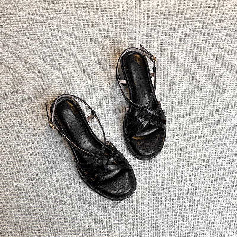 

Spot soft sole not tired feet thin strap sandals women s summer new wear thick middle heel Roman sandals Xiaohongshu explosion 35 чёрный