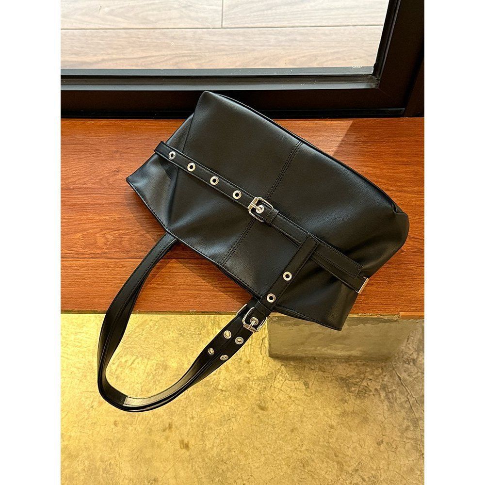 

Корейская ретро сумка-тоут большой вместимости женская 2025 новая вощеная масляная кожа высококлассная для поездок на работу на плечо подмышку