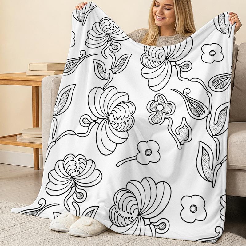 Floral Series Fleece Blanket High-Density Plush, Soft & Warm Minimalist Black-White Design, Cozy Home Decor for Indoor Use, Christmas & Halloween
