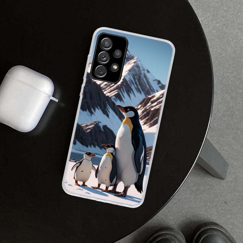 Penguins Love At The North Pole Phone Case Cover for Samsung Galaxy A12 A22 A32 A52 A72 A02S A51 A50S A31 A20S A10S Note 20 Ultr