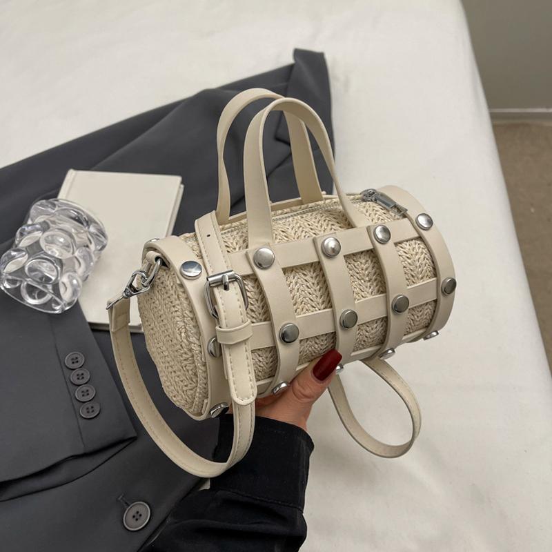 

Yogodlns Retro Rivet Crossbody Bag For Women Boho Hollow Out Straw Handbag Lady Girls Shoulder Phone Purse Small Round Bag 20x10x11cm белый