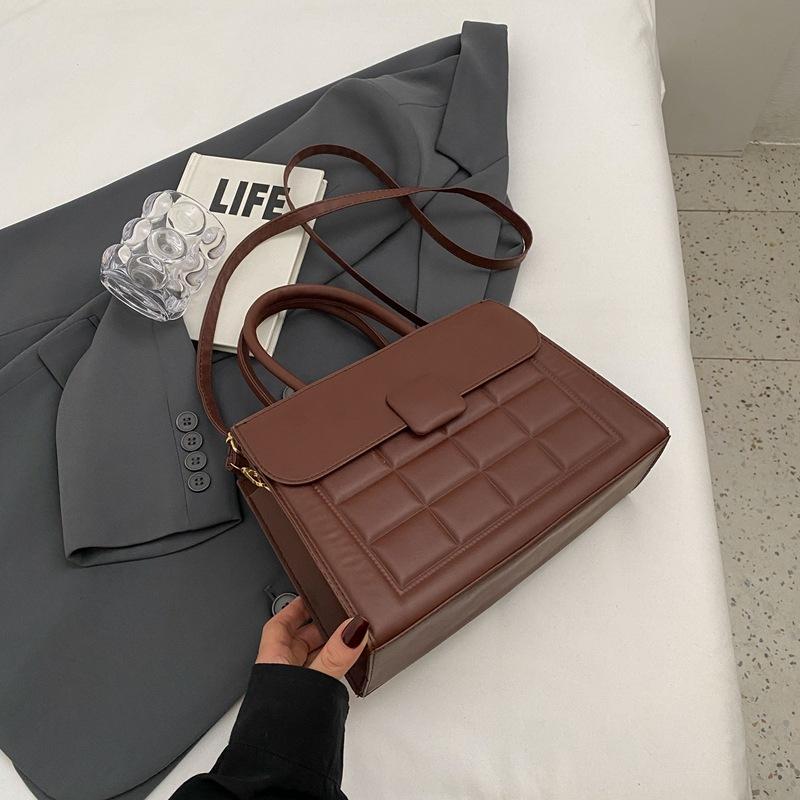 Fashion handbag bag women's new simple small square bag personalized shoulder bag trendy casual messenger bag