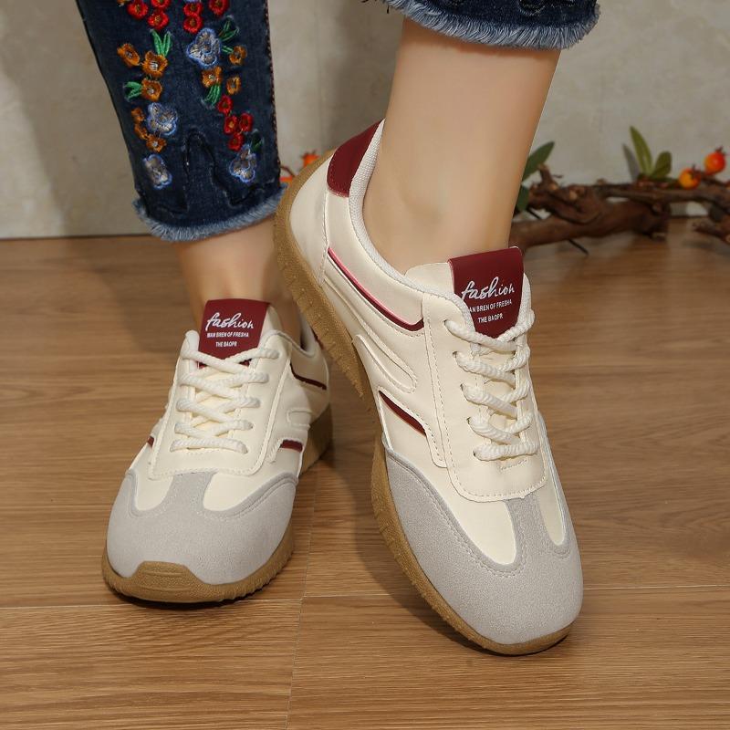 Women's Spring Soft-Soled Retro Gump-Style Casual Board Shoes, Beige Versatile Training Sports Footwear.