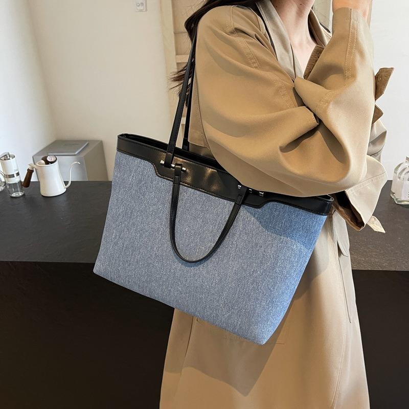 Leisure commuting large-capacity bag, women's big bag, new denim shoulder bag, college student tote big bag