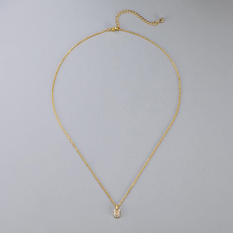 

Mini Guitar Square Diamond Clavicle Chain Geometric Light Luxury Versatile Necklace Women Fashion Elegant Pendant Jewelry copper