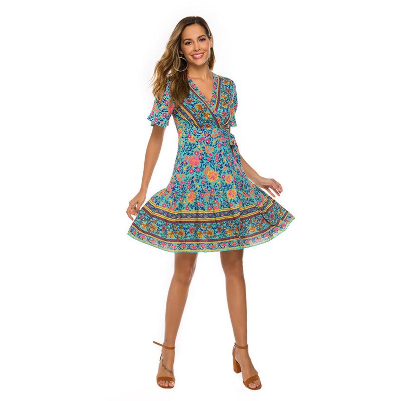 Women's Dresses Summer New Women's Bohemian Beach Resort Style Short Sleeve Deep V Large Fold Printed Dress