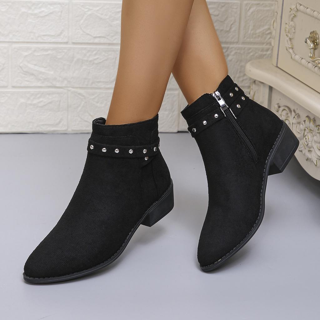 Paragraph Women's Plus Size Western-Inspired Chunky Heel Booties with Side Zipper & Stud Accents - All-Season Comfort Fabric Upper & Rubber Sole