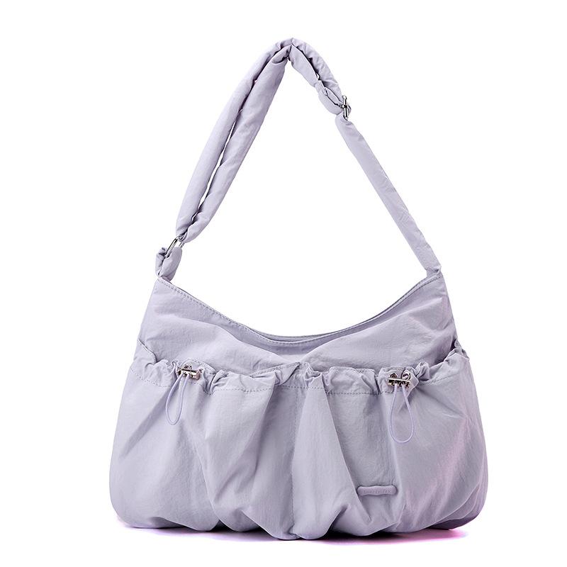 New Women's Simple and Versatile Pleated Nylon Bag Casual and Light Commuter Messenger Bag