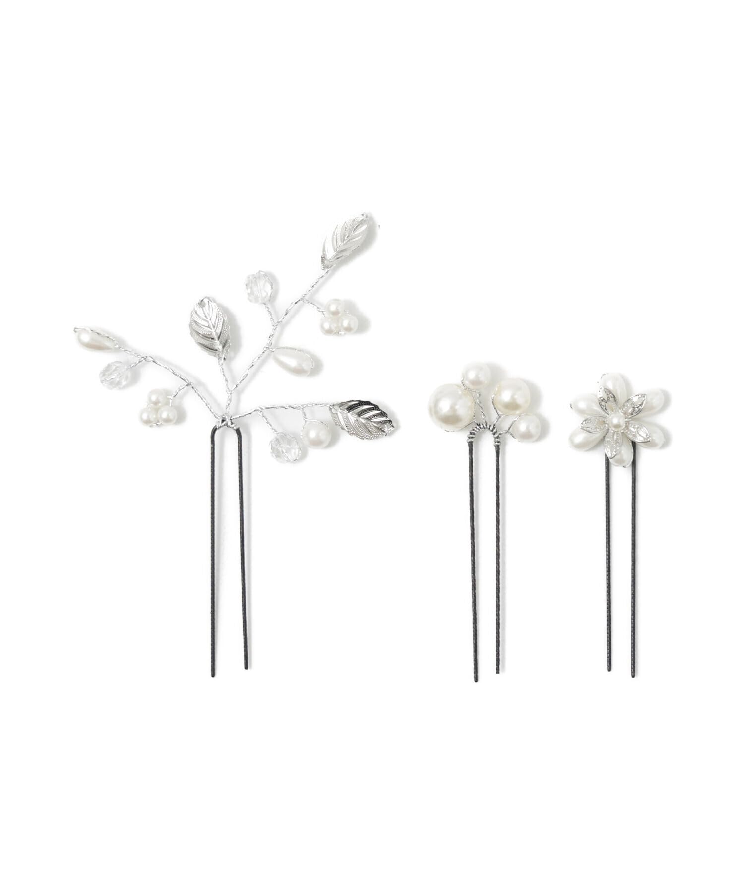 

niana Hair Accessory with and Beads in Gold and Perfect for entrance and other formal Perfect for and Product F Leaf, Pearl, Silver. weddings,