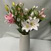 Seidenlilie Künstliches Blumenarrangement Hochzeit Heimstyling Fotorequisite