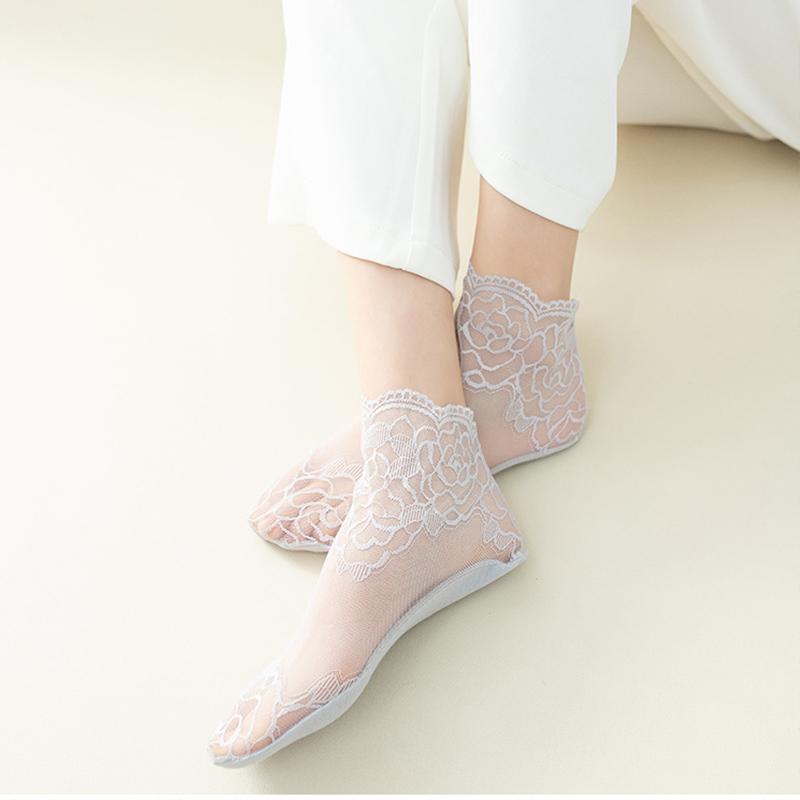 Socks Women's Lolita Lace Fashion Transparent Invisible Thin Cotton Non-Slip Short Ankle Black White Print Ruffles Boat Sock