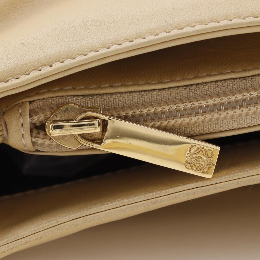Loewe Shoulder Bag Beige Calfskin Women Used