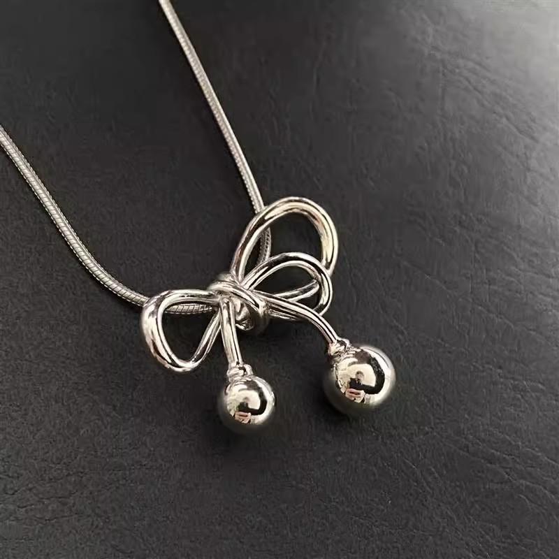 Exquisite Clavicle Chain Elegant Scrub Bow Pendant Necklace for Women Minimalism Personalization Charm Jewerly Birthday Gift
