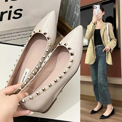 Fashion 2024Women British American Styles Fashionable Daily Fashion Show Shoes With Studded Patchwor Patent Leather & Matte Flats