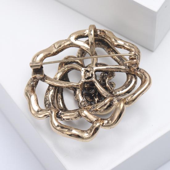 Women Brooch Hollow Flower Shape Rhinestone Anti-slip Bag Coat Collar Hat Scarf Decoration Clothes Pin Party Prom Garment Jewelry