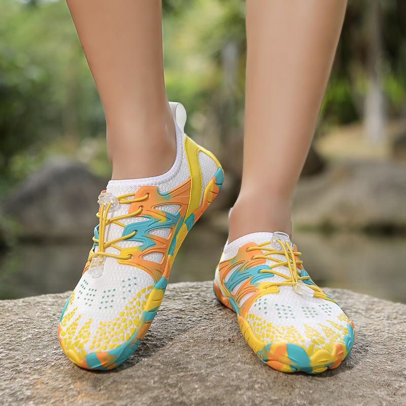 Men's Quick Drying Water Sports Shoes Barefoot Breathable Wading Sneakers Slip-on Aqua Shoes Pool Beach Surfing Swimming