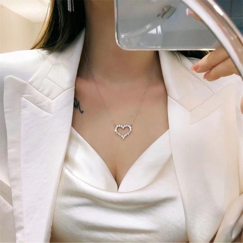 European S925 Sterling Silver Heart Pendant Necklace with Diamond Inlay