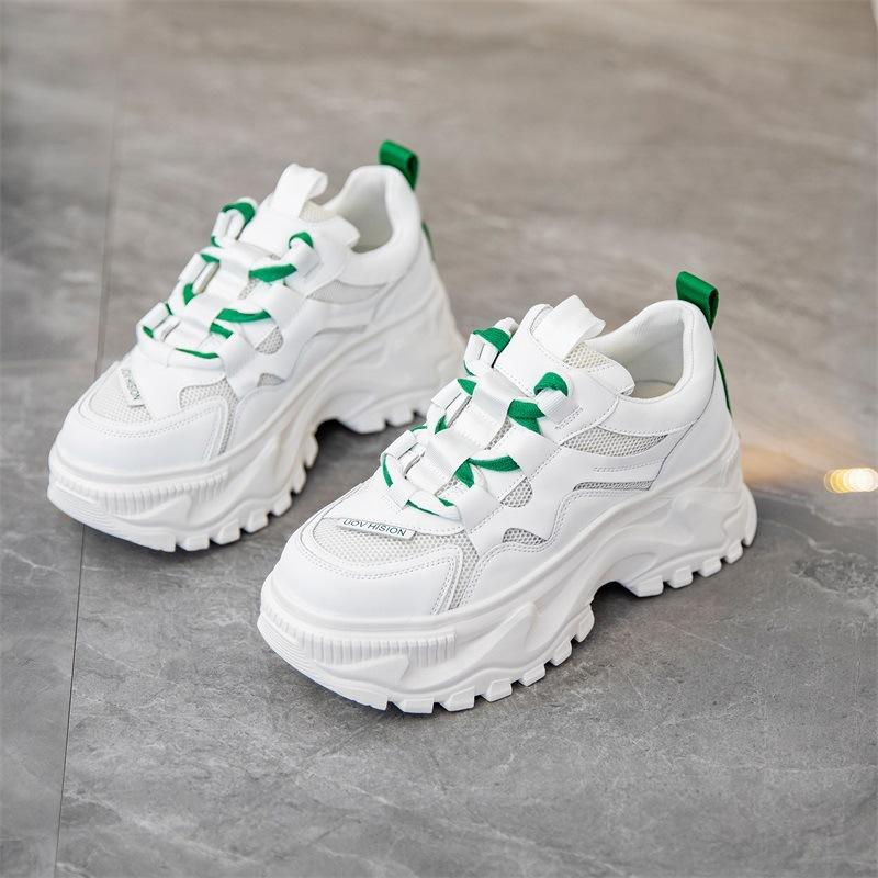 Dad Shoes Girl Autumn 2025 New Student Versatile Shoes ins Tide, Lightweight and Height, Little White Women's Shoes Casual