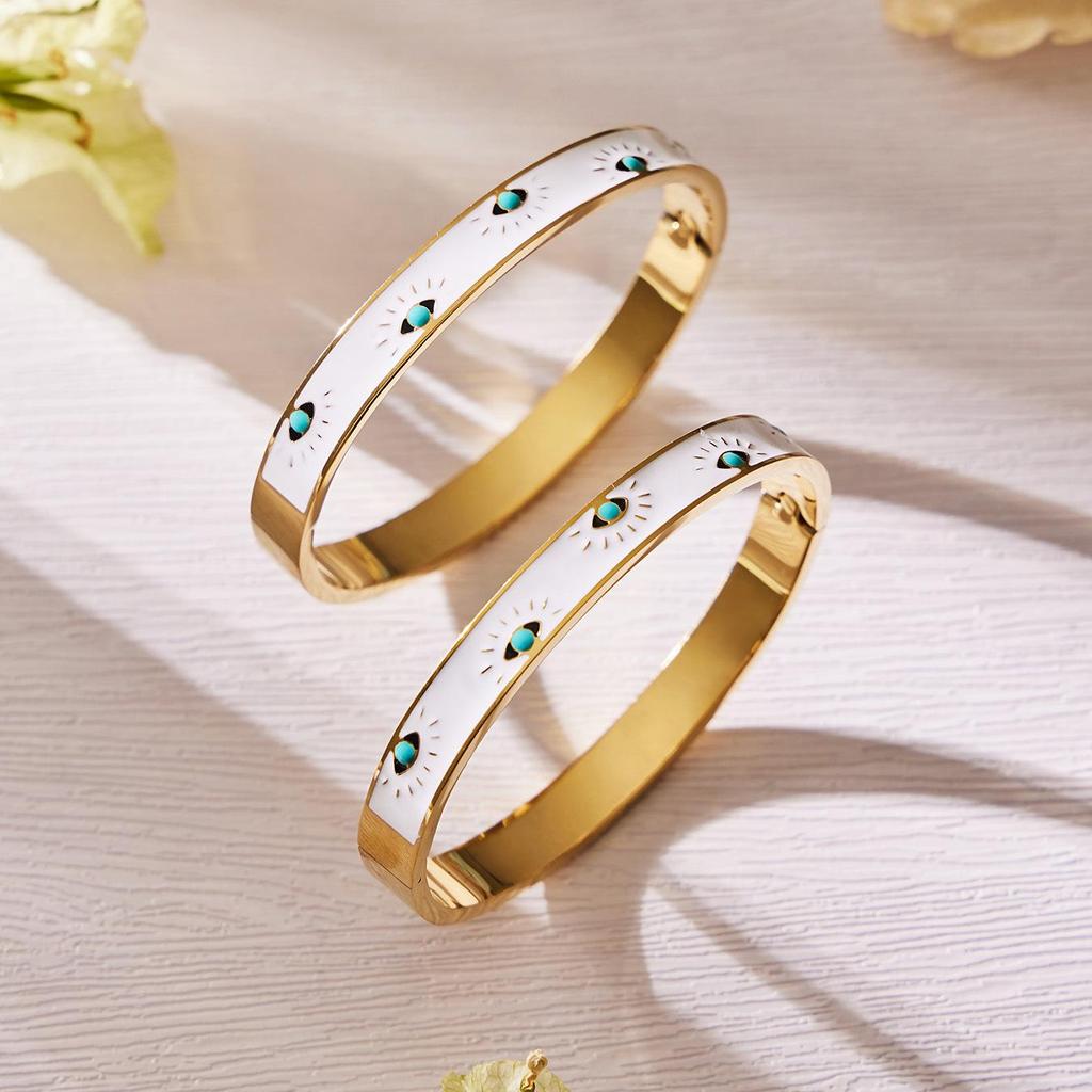 Devil's Eye Enamel Bracelet: Stylish Stainless Steel Handband for Women