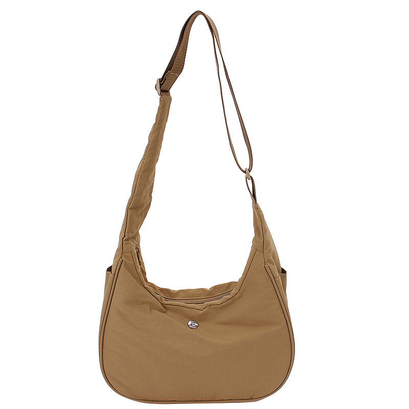 

Fashion large-capacity tote bag 2025 new simple and versatile nylon shoulder bag women s messenger bag 25*17*12 хаки