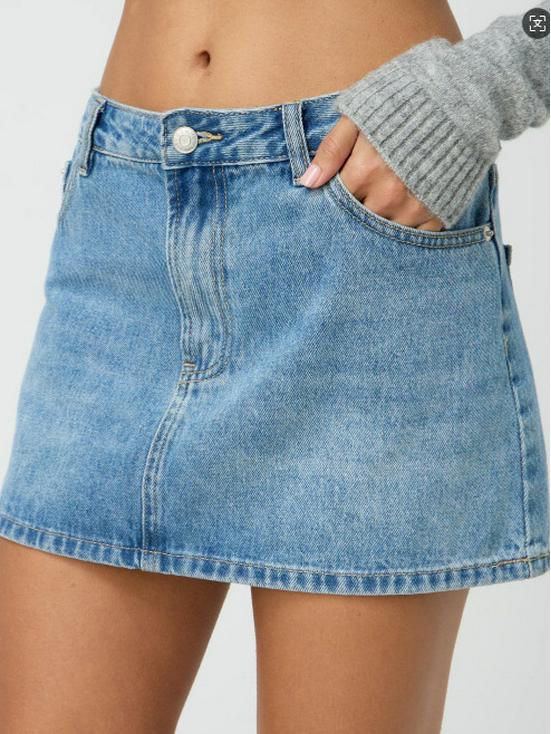 Minigonna Casual Elasticizzata Lavata in Denim Slim Fit da Donna