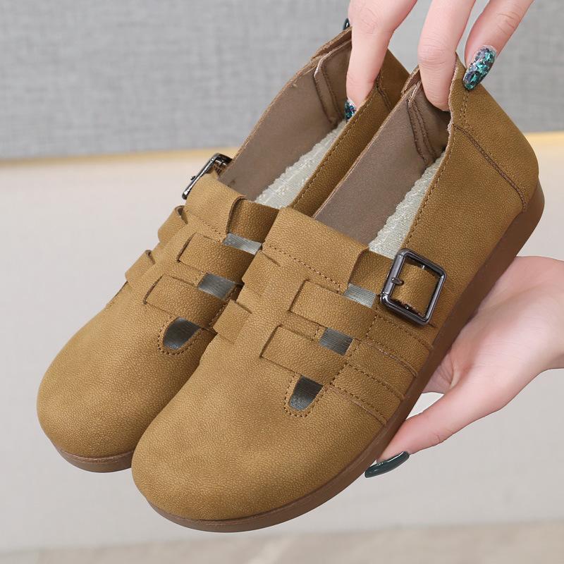 

The New Style of Hollowed-out Sandals Flip-flops Women s Shoes Casual and Versatile Single Shoes 36 кавовий