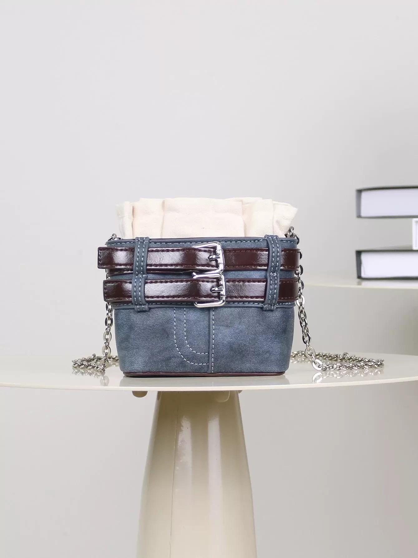 

JIAERDI Harajuku Denim Belt Buckle Vintage Shoulder Bag Women Chain Hot Girl Crossbody Purse Edgy Refined Handbag Y2k Aesthetic 12x12x5cm синій