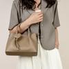 Bag 2025 New Korean Version Ins Soft Leather Tote Bag Casual Versatile High Sense Commuter Bag Handbag