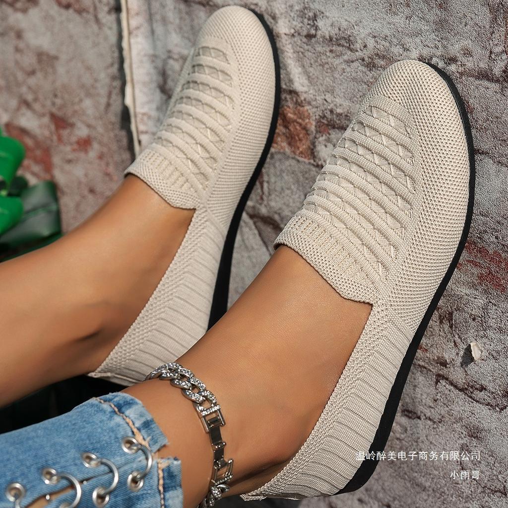 New Large Size Knitted Breathable Low-top Single Shoes Women's Foreign Trade Round Head Flat Bottom Lightweight Knitted Lazy Loafers