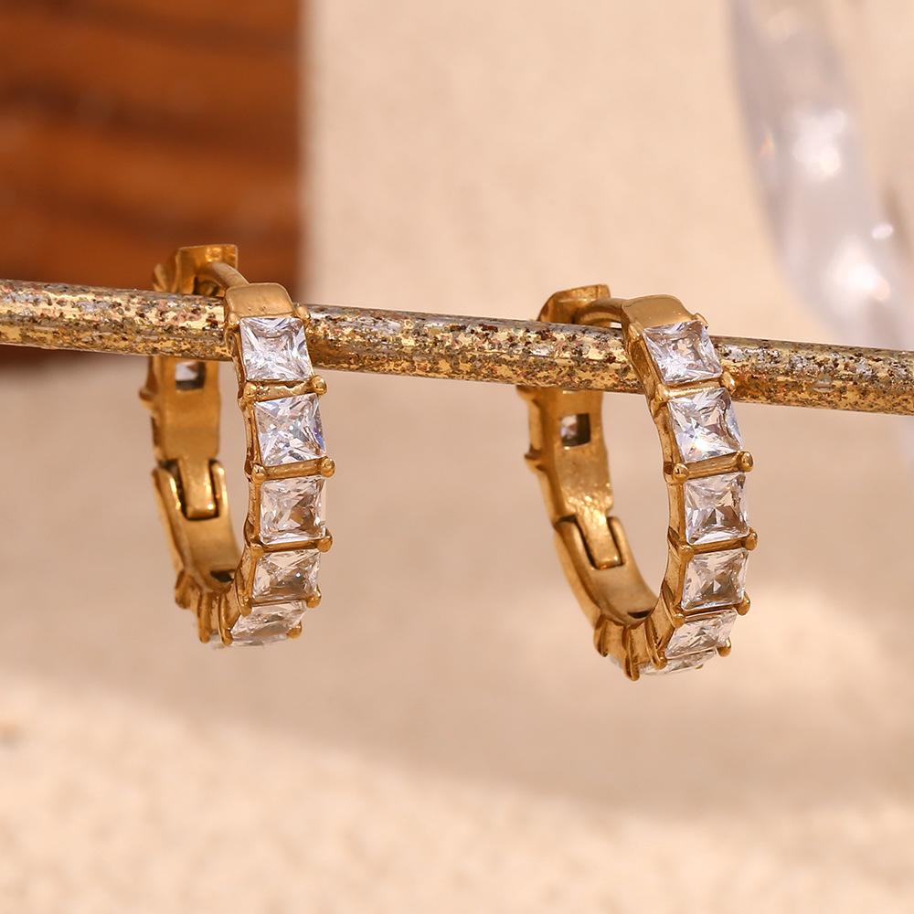 Delicate Square Zircon Hoop Earrings Stainless Steel Gold Color Huggie Ear Buckle Luxury Gold Plated Zircon for Women