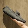Sommer Herren Echtleder Schuhe Handgefertigt Herren Slipper Schuhe Elegante Herren Kleiderschuhe Atmungsaktive Fahrmokassins Weiche Slipper